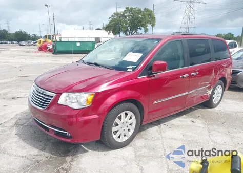 2016 Chrysler Town & Country Touring from USA, damaged, VIN 2C4RC1BG8GR305812